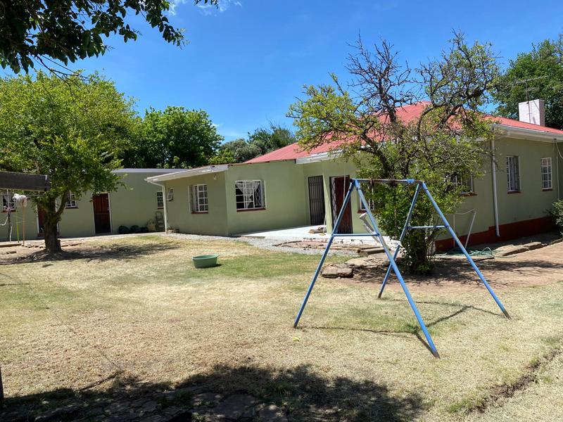 5 Bedroom Property for Sale in Top Town Eastern Cape